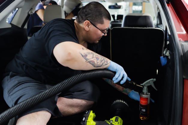2-DAY PROFESSIONAL EXPRESS AUTO DETAILING TRAINING