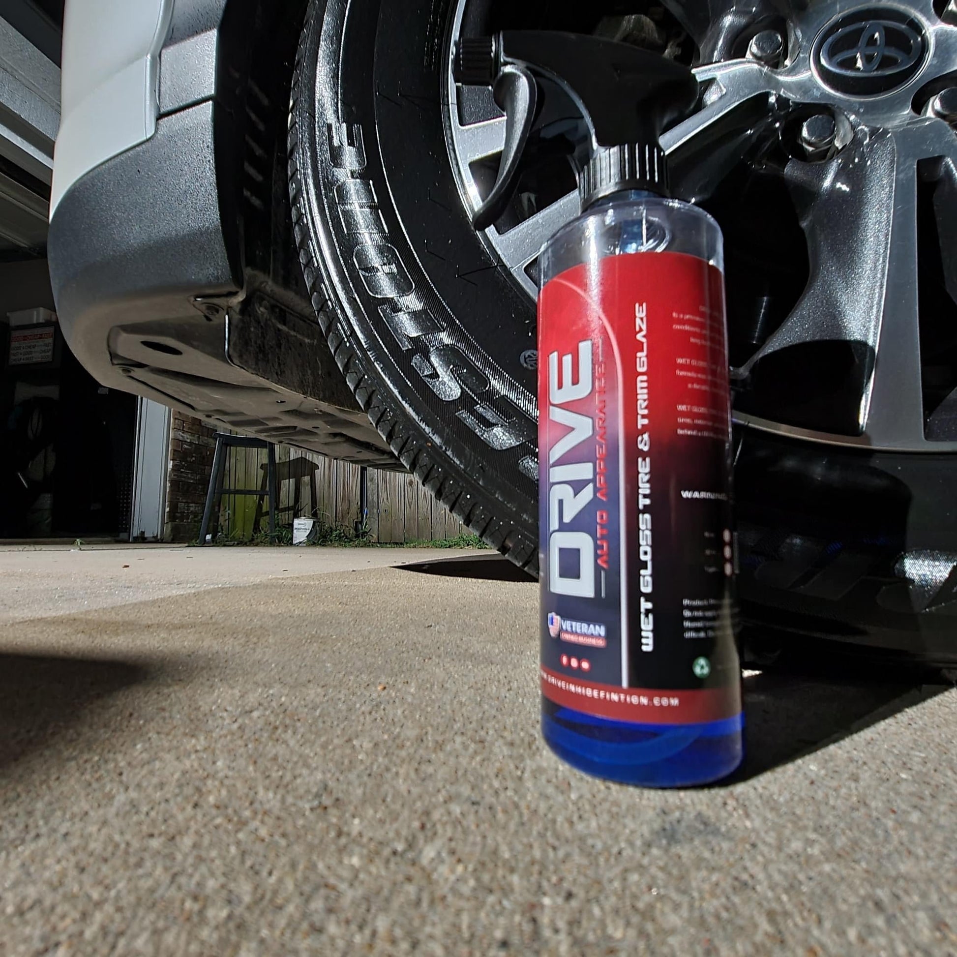 MaxShine Tire Shine  Luxurious Long-lasting Spray